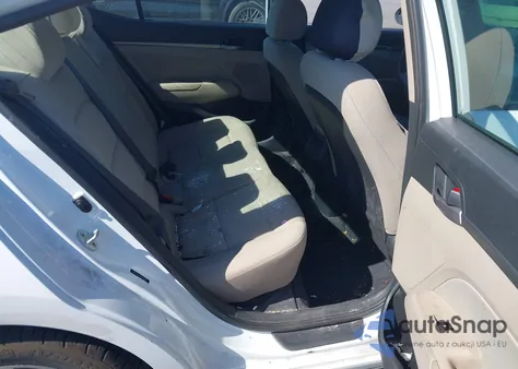 2017 Hyundai Elantra Se z USA, uszkodzony, nr VIN 5NPD84LF9HH009330